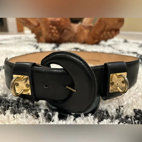 Vintage omega black leather belt VINTAGE 11 X 8 MM OMEGA LADIES BLACK LEATHER BAND STRAP  main image 2
